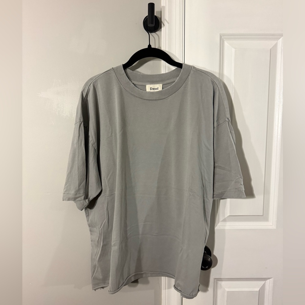 Elwood Men’s Gray Oversized T-Shirt